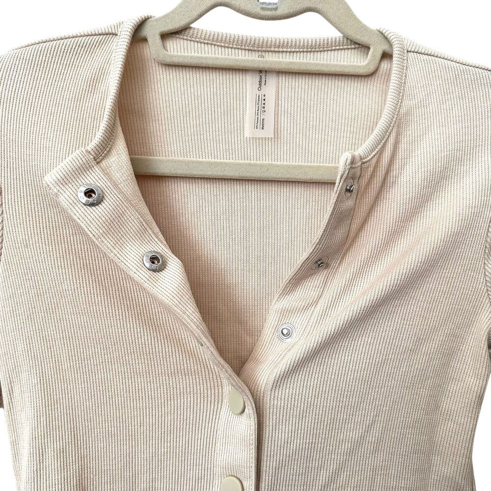 OUTDOOR VOICES Ribbed Button Front Crop Top Oatmeal Small - Picture 4 of 5